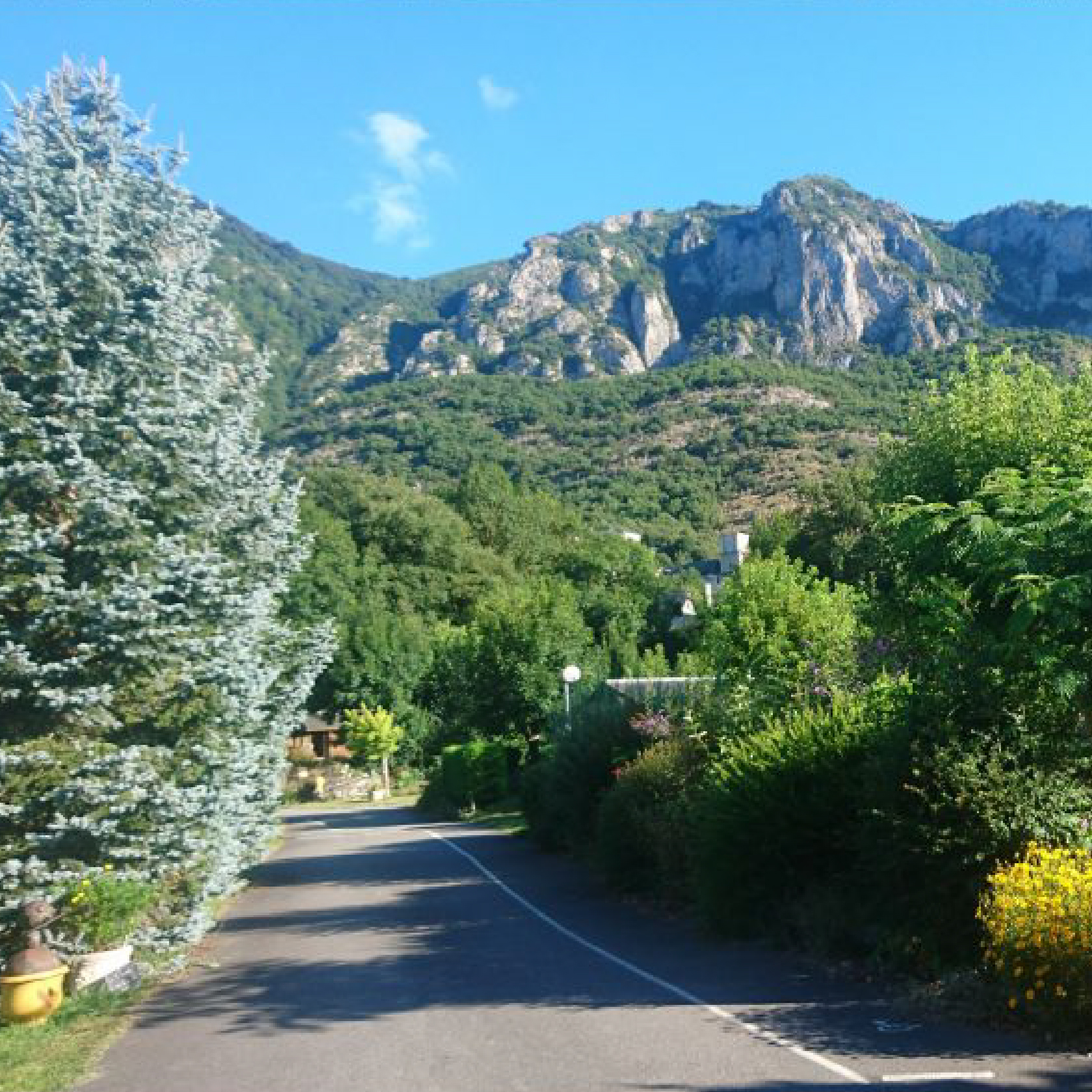 Camping éco-village Le Pibeste Handicap - Hand'Route